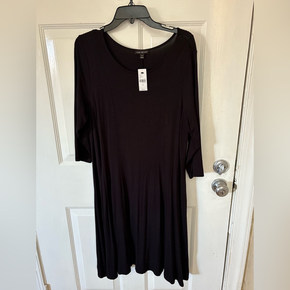 Lane Bryant 3/4 sleeve fit and flare midi dress
14/16